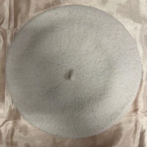 Cream ivory wool beret from France